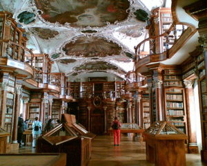 Stiftsbibliothek St. Gallen Credit: chippee