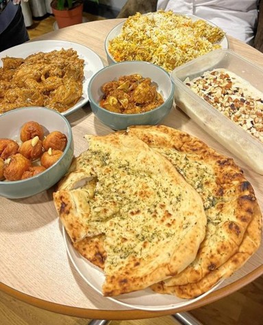 International Students Pakistani food