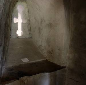 Compton prayer desk